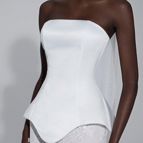 White Elegant Women's Luxurious Fishtail Lace Wedding Dress - Picture 3 of 8